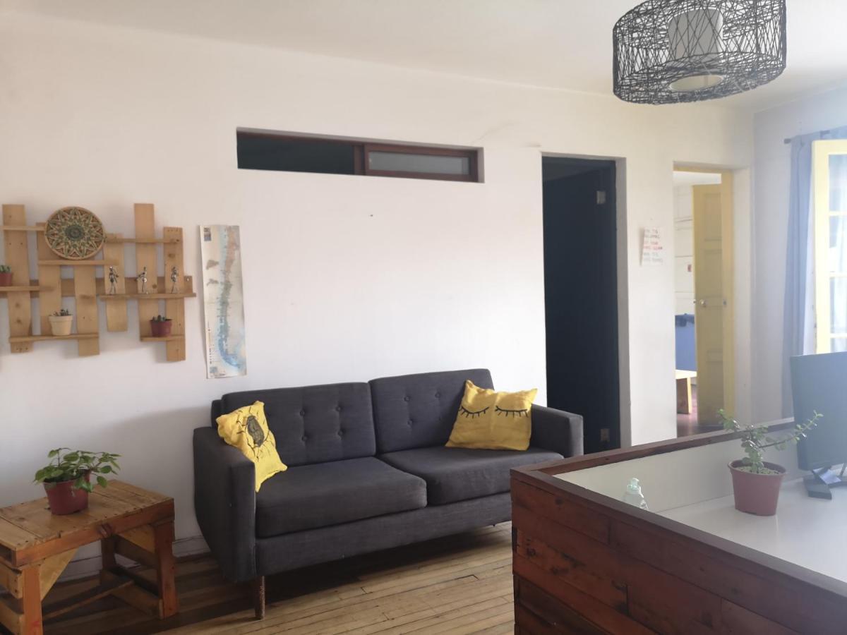 Hostal Vitalia ซานติอาโก ภายนอก รูปภาพ