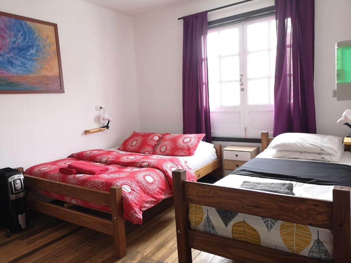 Hostal Vitalia ซานติอาโก ภายนอก รูปภาพ